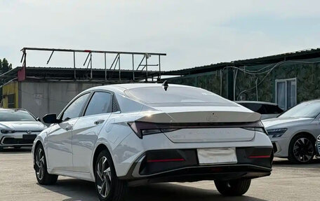 Hyundai Elantra, 2023 год, 1 340 100 рублей, 4 фотография