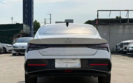 Hyundai Elantra, 2023 год, 1 340 100 рублей, 5 фотография