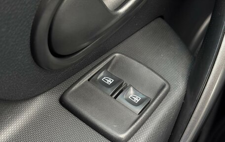 Renault Sandero II рестайлинг, 2018 год, 990 000 рублей, 13 фотография
