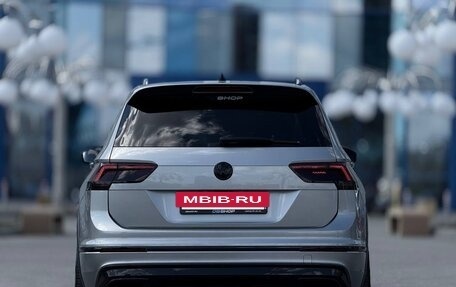 Volkswagen Tiguan II, 2018 год, 3 299 999 рублей, 6 фотография