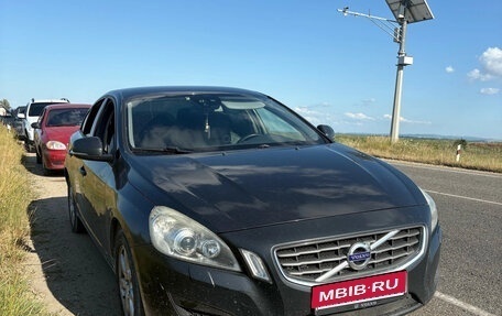 Volvo S60 III, 2011 год, 700 000 рублей, 1 фотография
