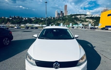 Volkswagen Jetta VI, 2014 год, 950 000 рублей, 1 фотография