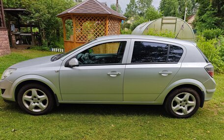 Opel Astra H, 2011 год, 700 000 рублей, 3 фотография