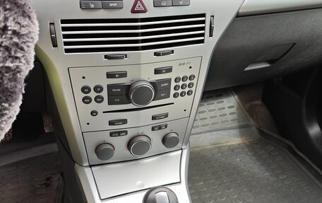 Opel Astra H, 2011 год, 700 000 рублей, 11 фотография