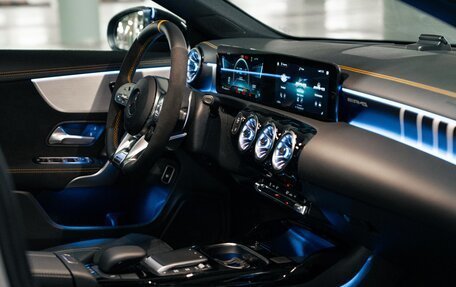 Mercedes-Benz CLA AMG, 2021 год, 6 230 000 рублей, 13 фотография