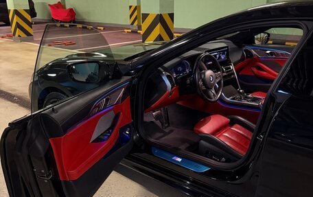 BMW 8 серия, 2022 год, 8 400 000 рублей, 10 фотография