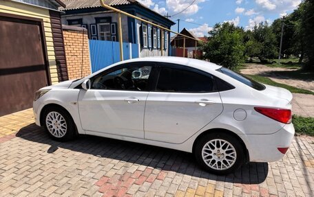 Hyundai Solaris II рестайлинг, 2016 год, 815 000 рублей, 6 фотография