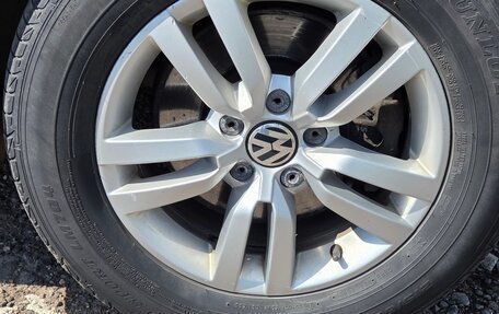 Volkswagen Tiguan I, 2011 год, 950 000 рублей, 12 фотография
