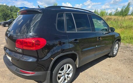 Volkswagen Tiguan I, 2011 год, 950 000 рублей, 11 фотография