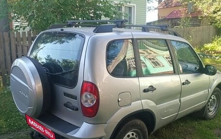 Chevrolet Niva I рестайлинг, 2011 год, 410 000 рублей, 5 фотография