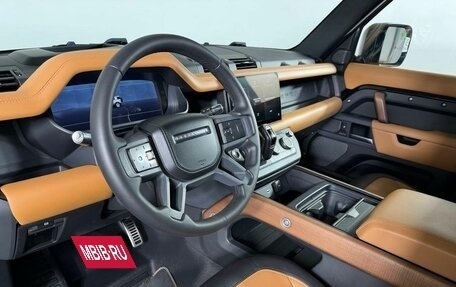 Land Rover Defender II, 2021 год, 5 599 000 рублей, 12 фотография