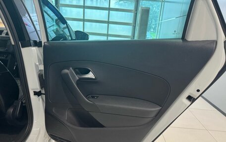 Volkswagen Polo VI (EU Market), 2018 год, 749 000 рублей, 14 фотография