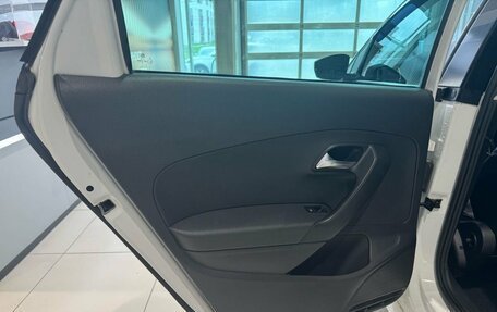 Volkswagen Polo VI (EU Market), 2018 год, 749 000 рублей, 11 фотография