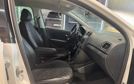 Volkswagen Polo VI (EU Market), 2018 год, 749 000 рублей, 19 фотография