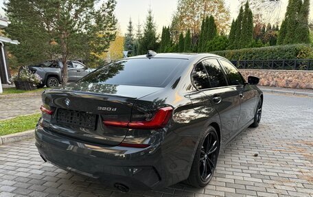 BMW 3 серия, 2019 год, 3 750 000 рублей, 38 фотография