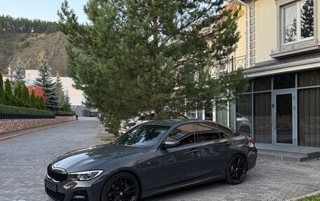 BMW 3 серия, 2019 год, 3 750 000 рублей, 39 фотография