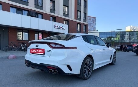 KIA Stinger I, 2019 год, 2 950 000 рублей, 3 фотография