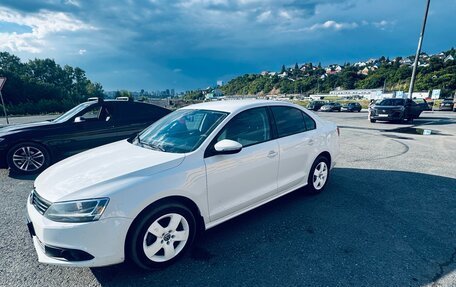Volkswagen Jetta VI, 2014 год, 950 000 рублей, 3 фотография
