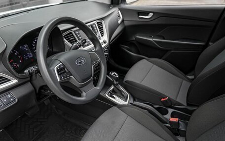 Hyundai Solaris II рестайлинг, 2021 год, 1 574 200 рублей, 5 фотография