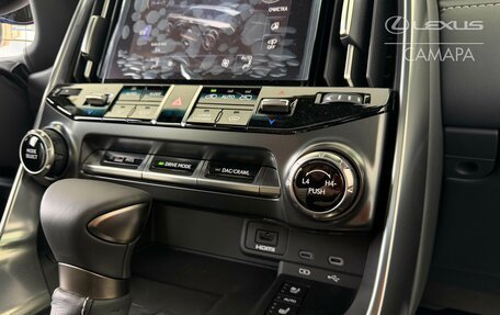 Lexus LX, 2026 год, 18 190 000 рублей, 20 фотография