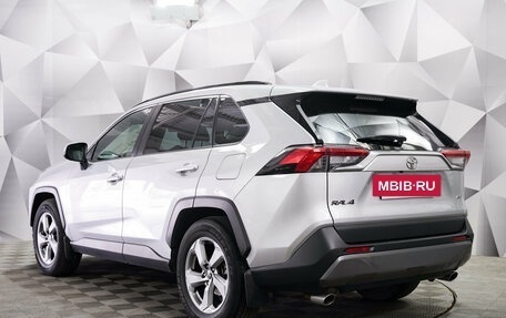 Toyota RAV4, 2021 год, 3 947 000 рублей, 3 фотография