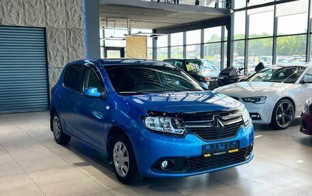 Renault Sandero II рестайлинг, 2014 год, 680 000 рублей, 3 фотография