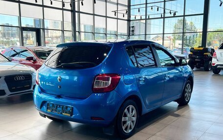 Renault Sandero II рестайлинг, 2014 год, 680 000 рублей, 5 фотография
