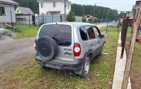 Chevrolet Niva I рестайлинг, 2013 год, 158 764 рублей, 4 фотография