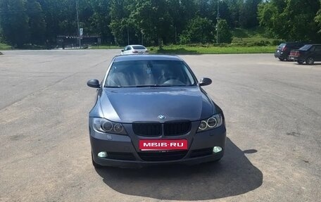 BMW 3 серия, 2008 год, 950 000 рублей, 1 фотография