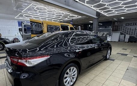 Toyota Camry, 2018 год, 2 250 000 рублей, 1 фотография
