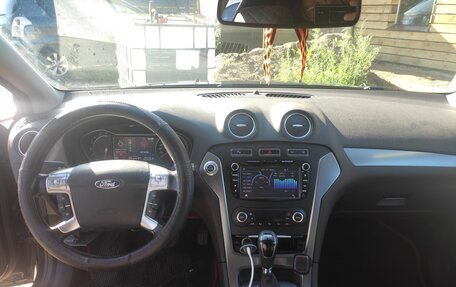 Ford Mondeo IV, 2013 год, 700 000 рублей, 2 фотография