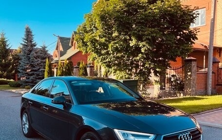 Audi A4, 2019 год, 1 980 000 рублей, 2 фотография