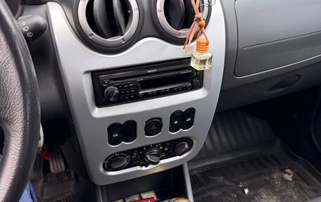Renault Sandero I, 2012 год, 750 000 рублей, 6 фотография