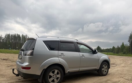 Mitsubishi Outlander III рестайлинг 3, 2008 год, 1 080 000 рублей, 2 фотография