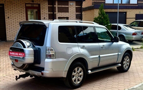 Mitsubishi Pajero IV, 2010 год, 1 650 000 рублей, 4 фотография