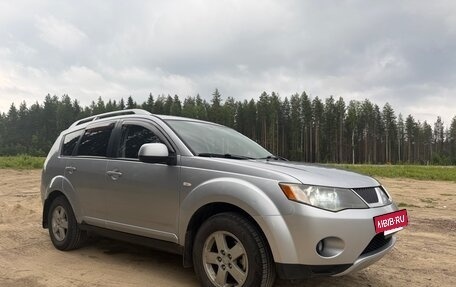Mitsubishi Outlander III рестайлинг 3, 2008 год, 1 080 000 рублей, 5 фотография