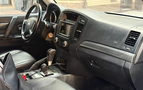 Mitsubishi Pajero IV, 2010 год, 1 650 000 рублей, 20 фотография