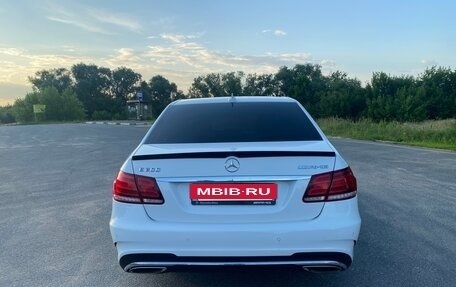 Mercedes-Benz E-Класс, 2015 год, 1 700 000 рублей, 3 фотография