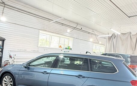 Volkswagen Passat B8 рестайлинг, 2015 год, 1 600 000 рублей, 2 фотография