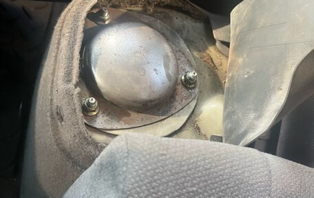 Subaru Forester, 2000 год, 300 000 рублей, 13 фотография