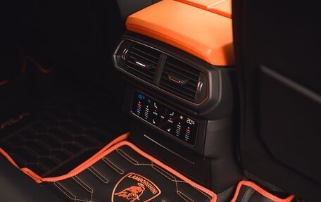 Lamborghini Urus I, 2018 год, 22 500 000 рублей, 23 фотография