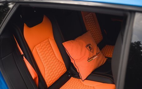 Lamborghini Urus I, 2018 год, 22 500 000 рублей, 24 фотография