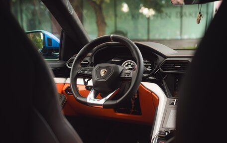 Lamborghini Urus I, 2018 год, 22 500 000 рублей, 20 фотография