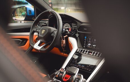 Lamborghini Urus I, 2018 год, 22 500 000 рублей, 28 фотография