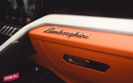 Lamborghini Urus I, 2018 год, 22 500 000 рублей, 29 фотография