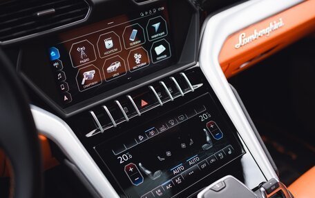 Lamborghini Urus I, 2018 год, 22 500 000 рублей, 39 фотография