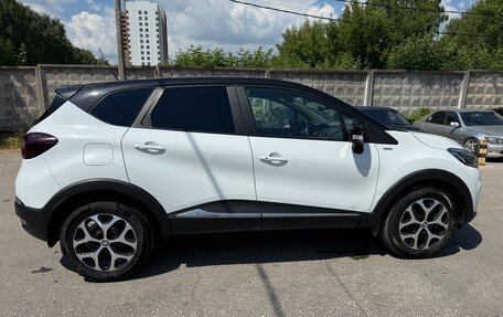 Renault Kaptur I рестайлинг, 2019 год, 1 740 000 рублей, 8 фотография
