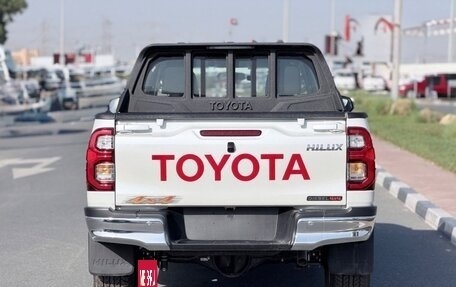 Toyota Hilux VIII, 2026 год, 5 510 000 рублей, 4 фотография