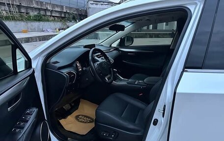 Lexus NX I, 2021 год, 2 350 333 рублей, 7 фотография