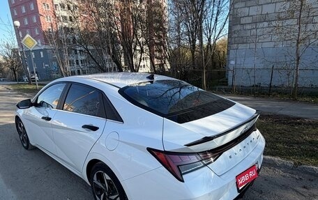 Hyundai Elantra, 2021 год, 2 000 000 рублей, 1 фотография
